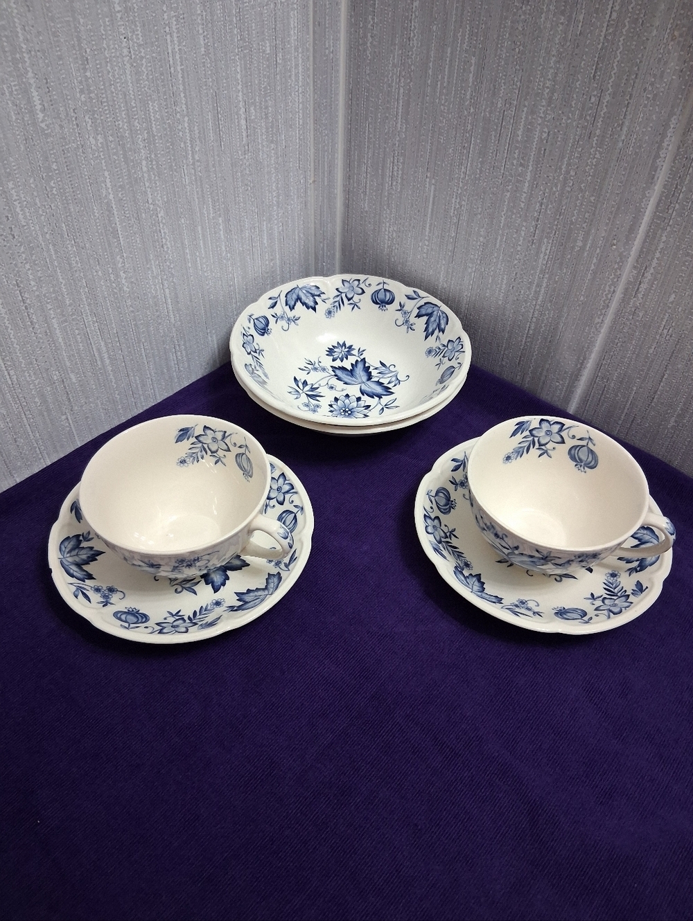 Vintage Malvern Blue Windsor Ware Teacups Saucers Bowls Johnson Bros England - Picture 7 of 16